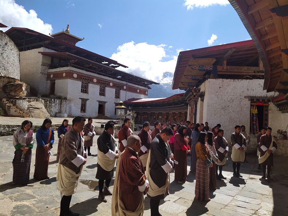  Dharma pills (Rilbu) and Ngak Chu to the people residing in Gasa.