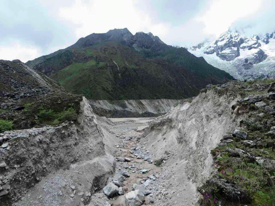 temporary bridge over bazi river