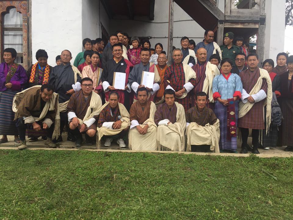 the 2017/18 APA of Khamoed Gewog was signed